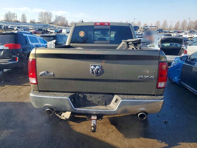 2013 Dodge RAM 1500 SLT