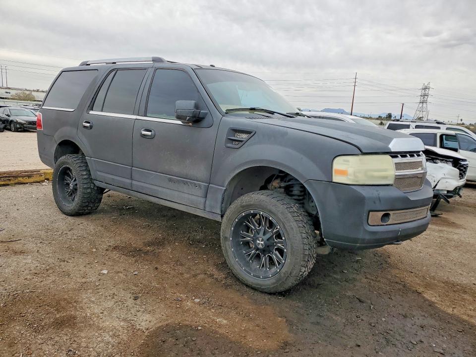 2008 Lincoln Navigator
