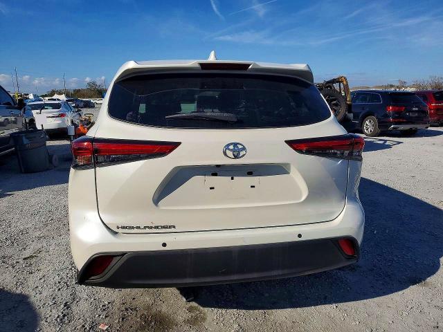 2020 Toyota Highlander l