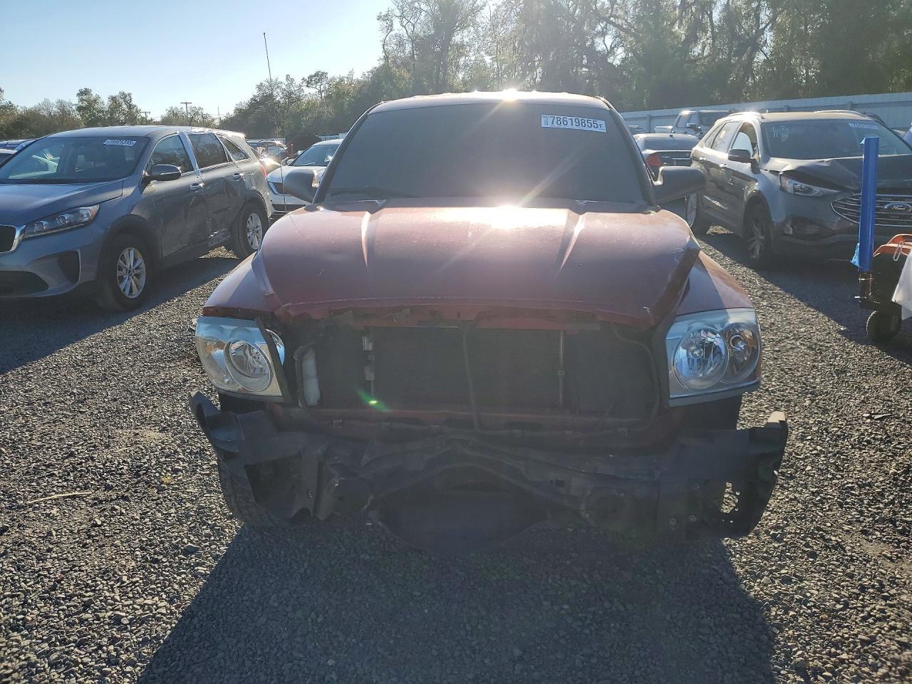 2006 Dodge Dakota Quattro