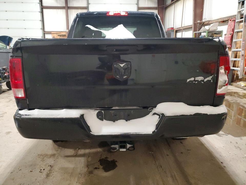 2021 Dodge Ram 1500 Classic slt