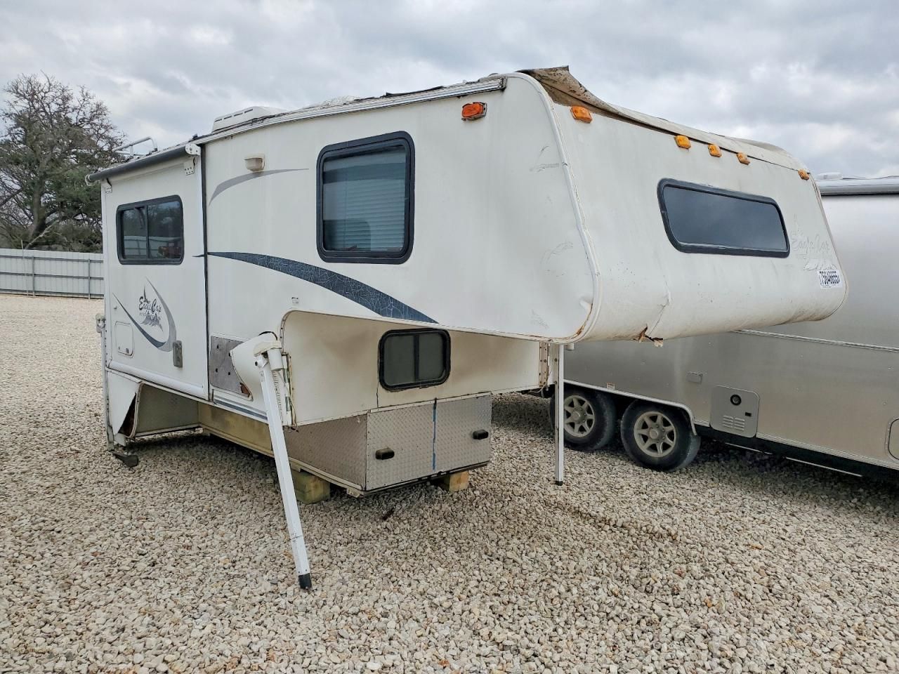 2010 Eagle Cap 950 Adventurer