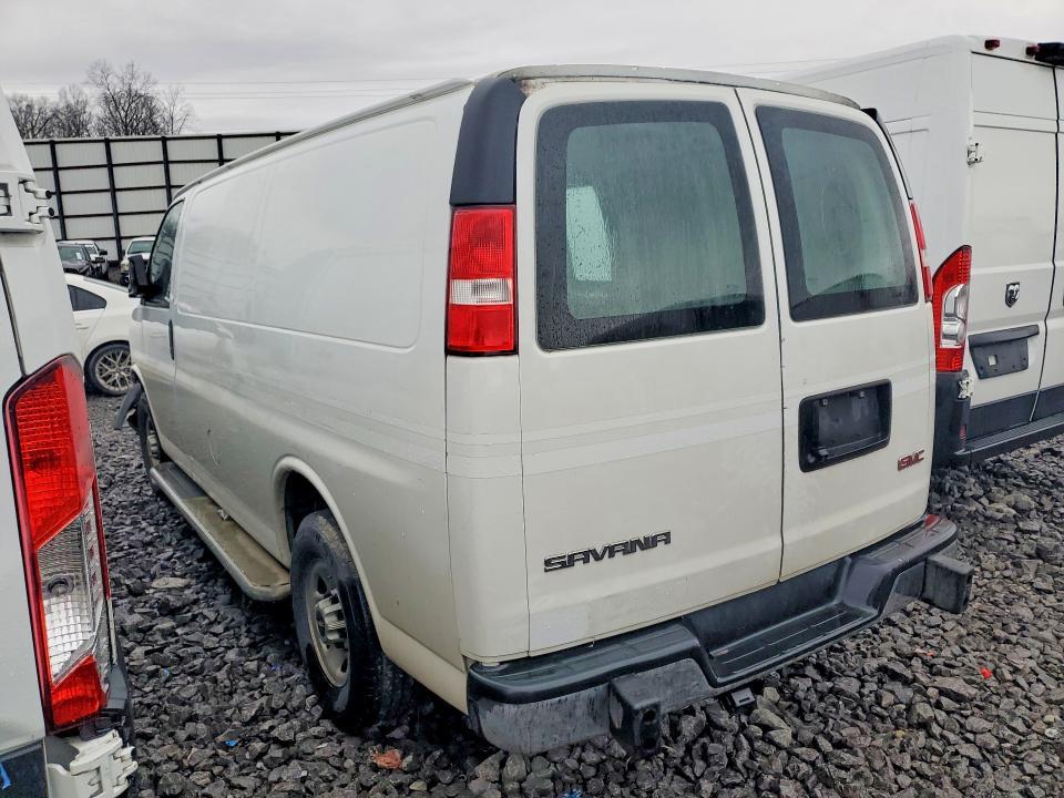 2020 GMC Savana G2500