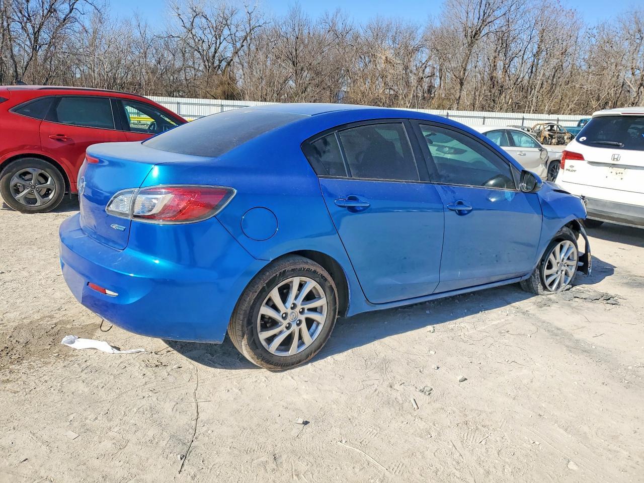 2012 Mazda 3 I