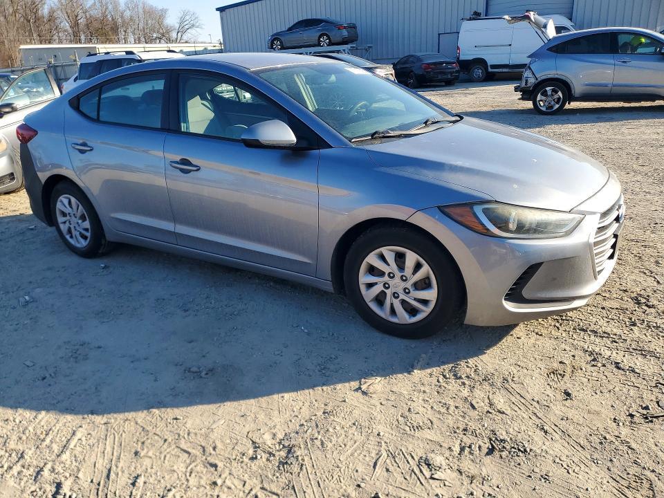 2017 Hyundai Elantra se
