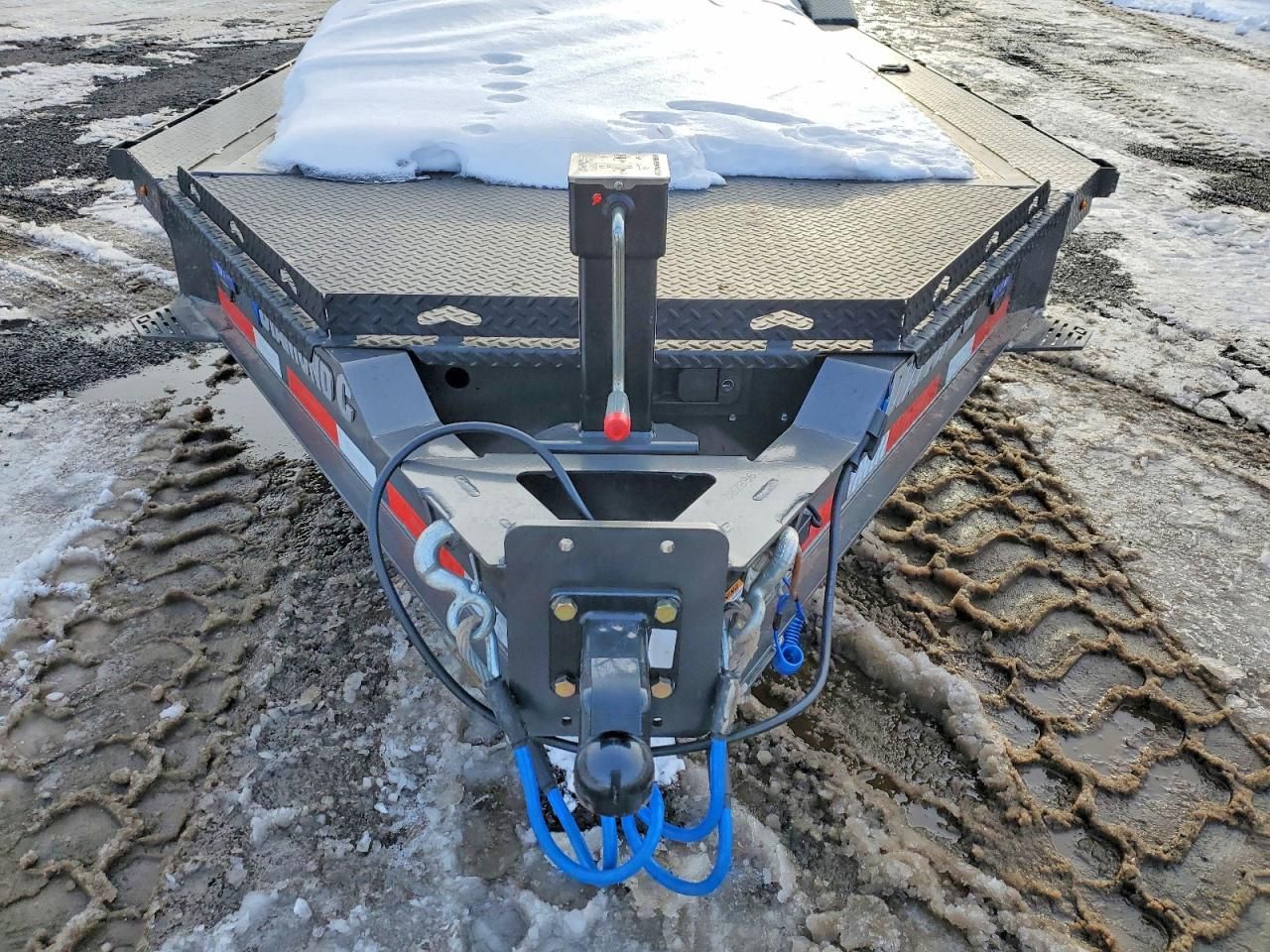 2025 Diamond C Trailer-Equipment Trailer