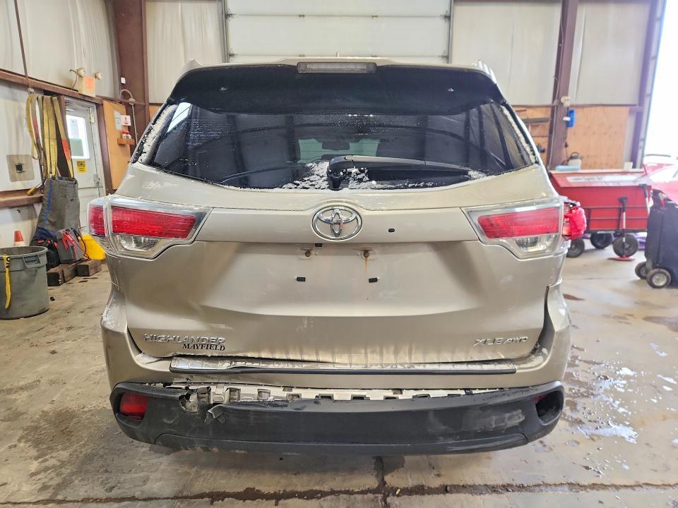 2016 Toyota Highlander xle