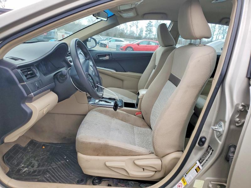 2013 Toyota Camry Hybrid