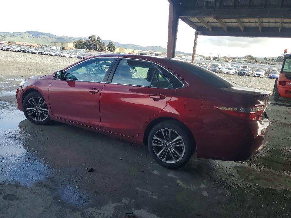 2015 Toyota Camry le