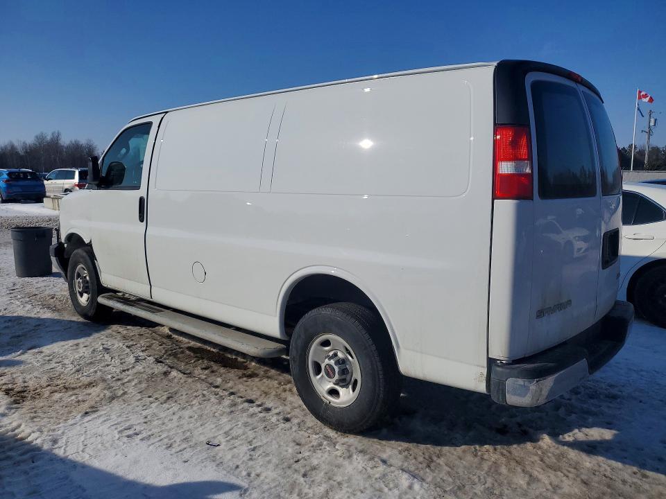 2023 GMC Savana G2500