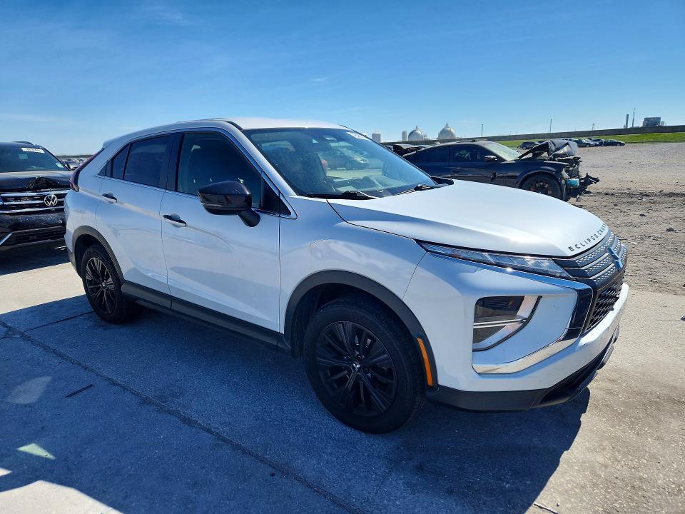 2022 Mitsubishi Eclipse Cross le
