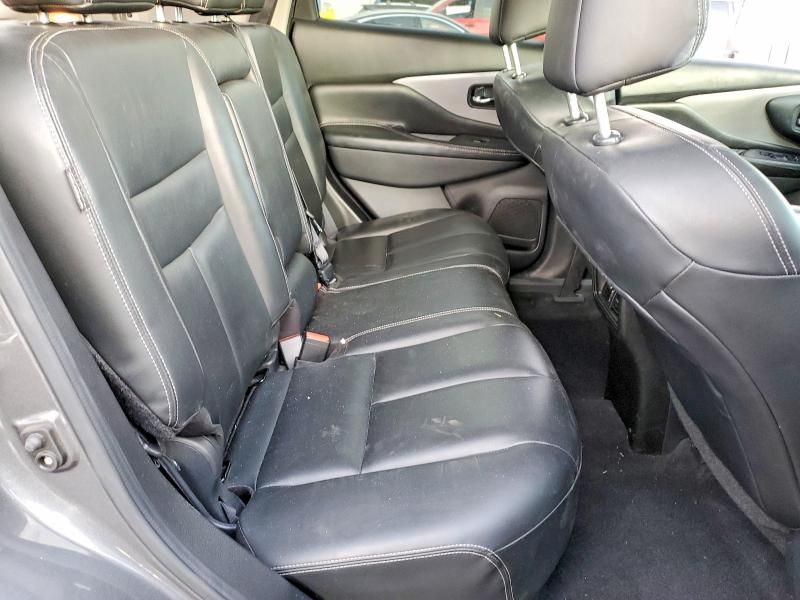 2021 Nissan Murano sv