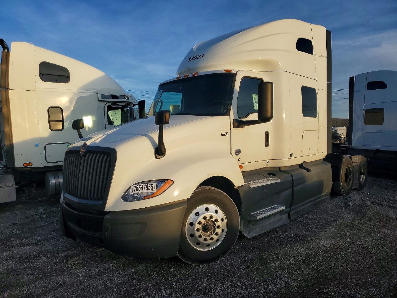 2022 International LT625 Semi Truck