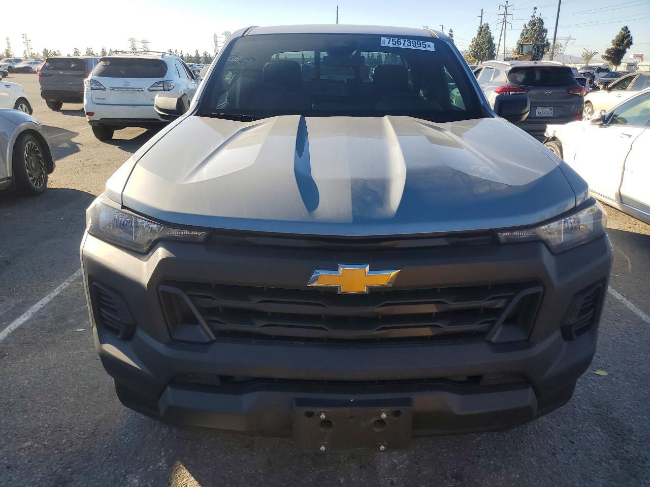 2025 Chev Colorado