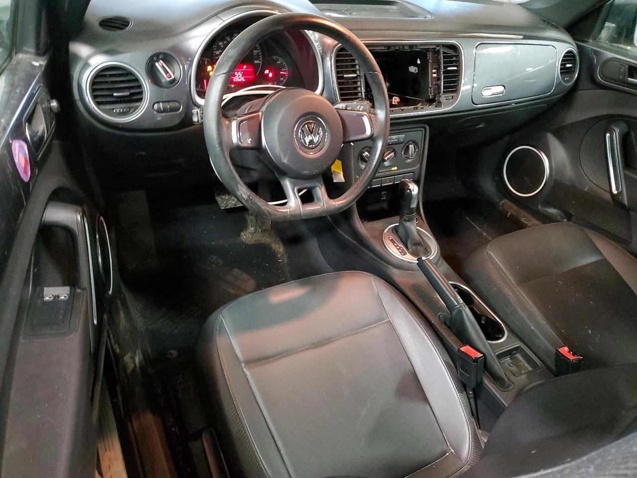 2012 Volkswagen Beetle