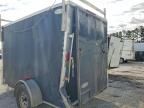 2015 Arising Industries 10' Enclosed Trailer