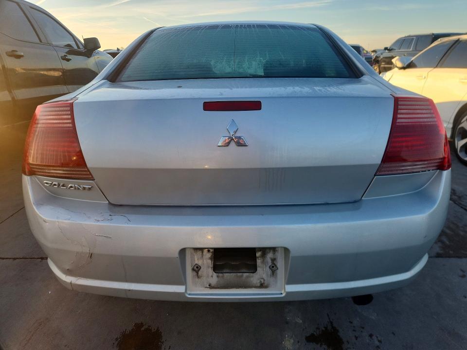 2006 Mitsubishi Galant es Medium