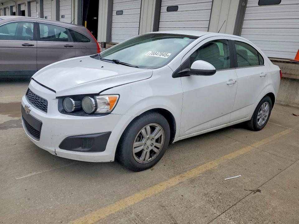 2016 Chevrolet Sonic lt