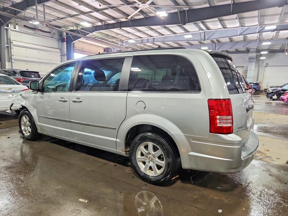 2009 Chrysler Town & Country Touring