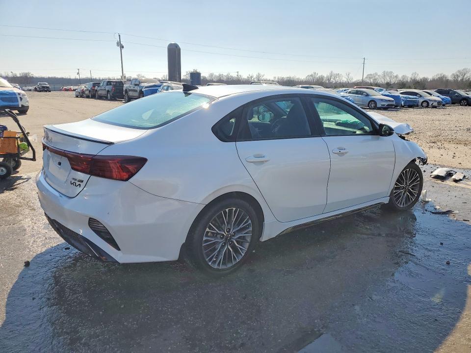 2024 KIA Forte gt Line