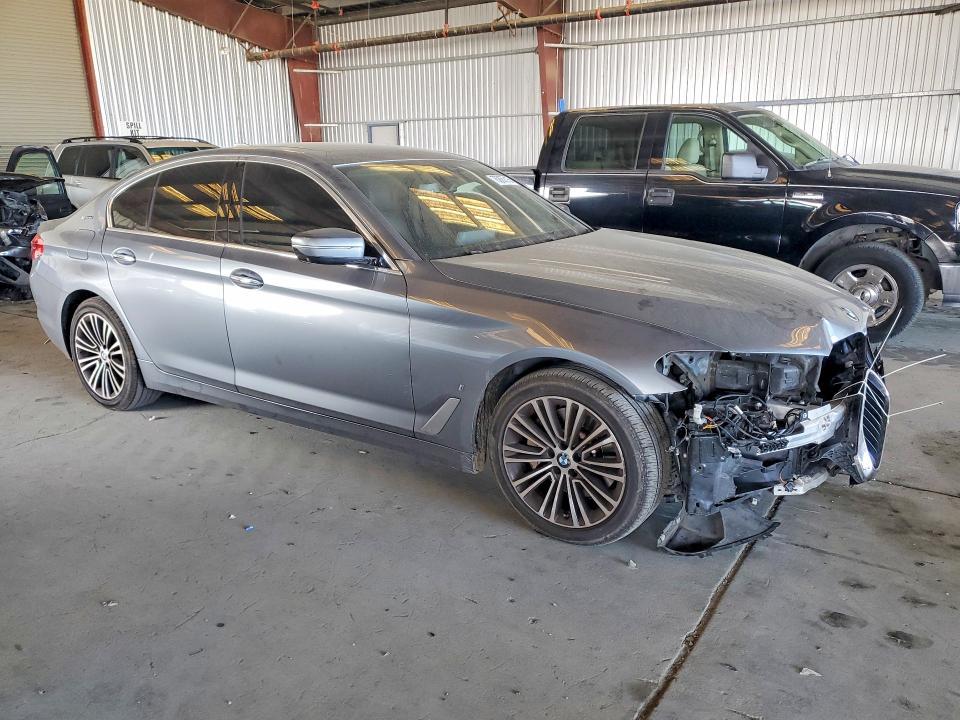 2018 BMW 530e