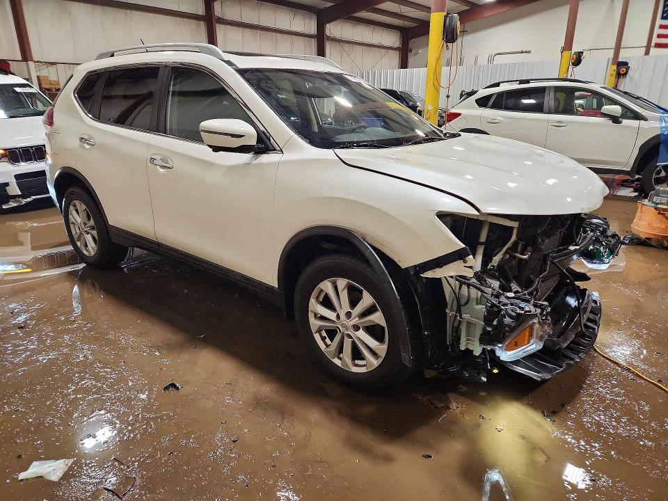 2016 Nissan Rogue sv