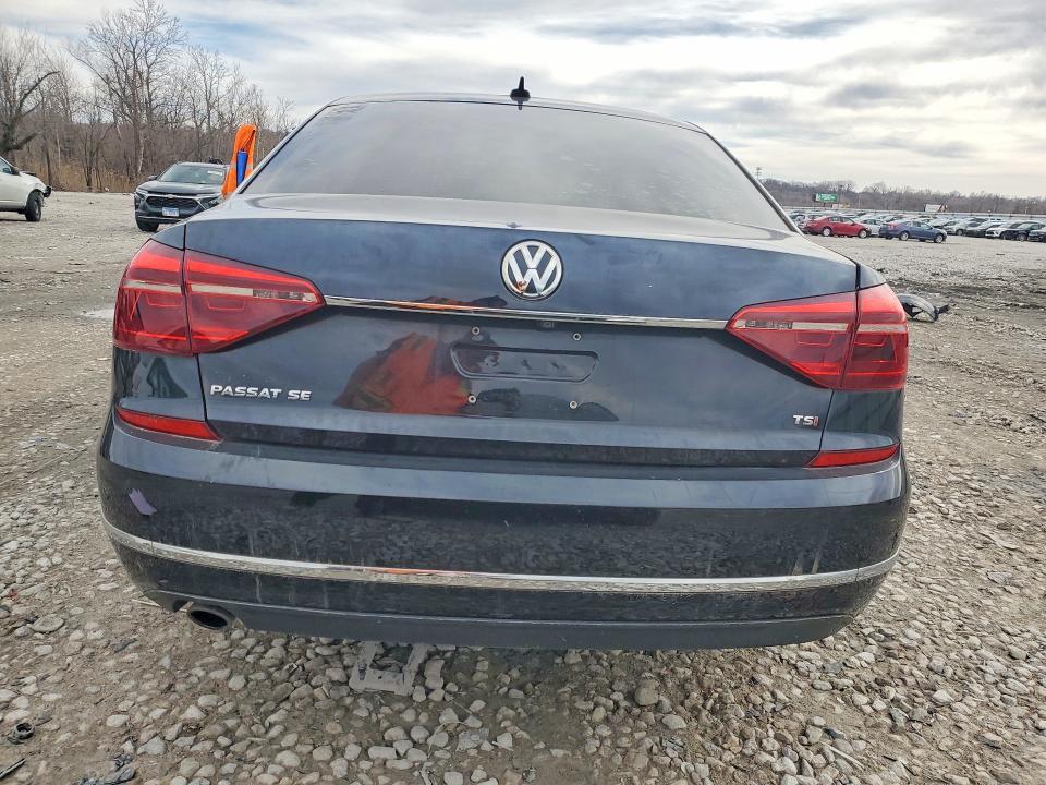 2018 Volkswagen Passat se