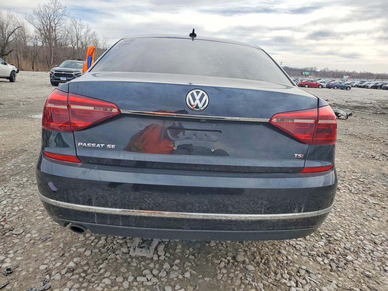 2018 Volkswagen Passat se