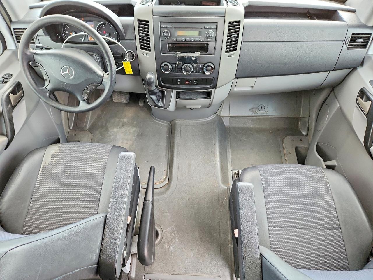 2013 Mercedes-Benz 2013 Mercedes Passengervan