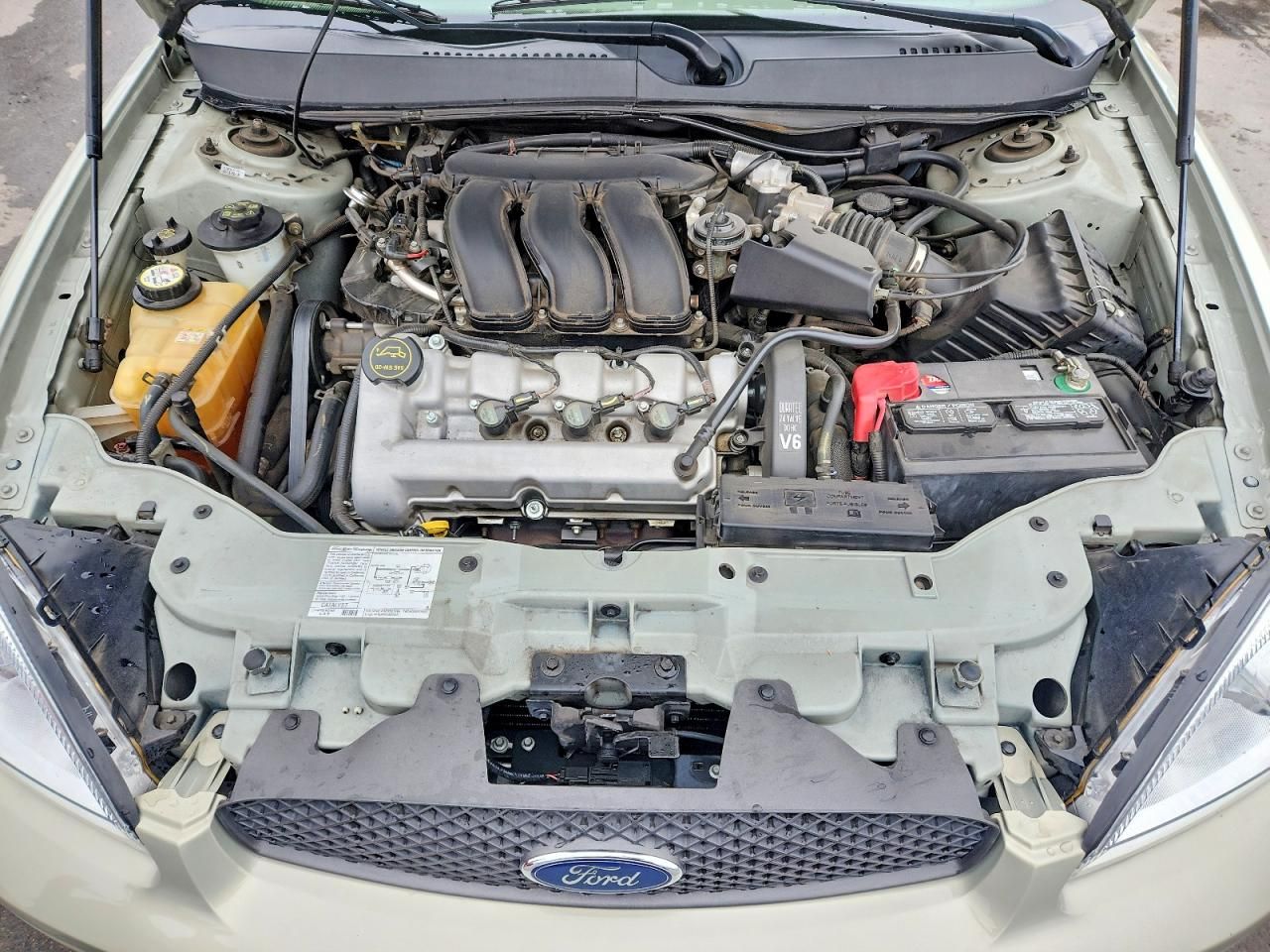 2004 Ford Taurus sel