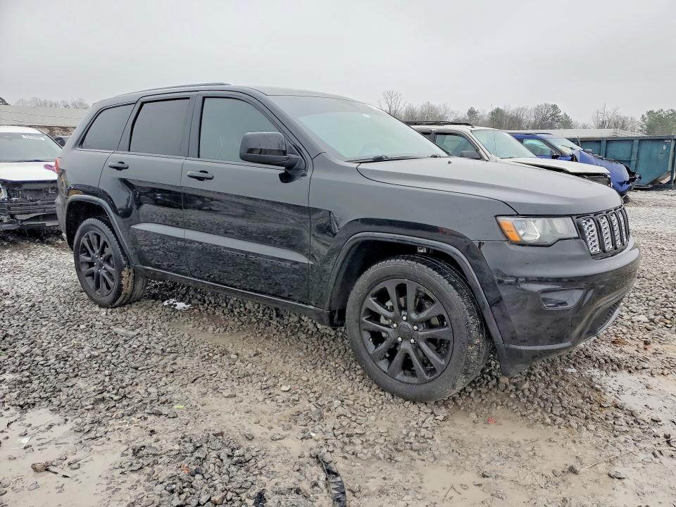 2018 Jeep Grand Cherokee Laredo