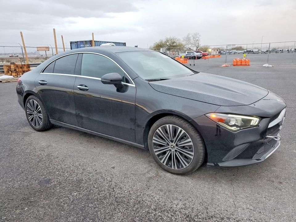 2022 Mercedes-Benz Cla 250