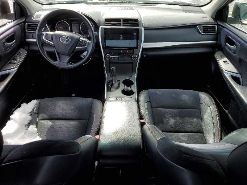 2015 Toyota Camry le