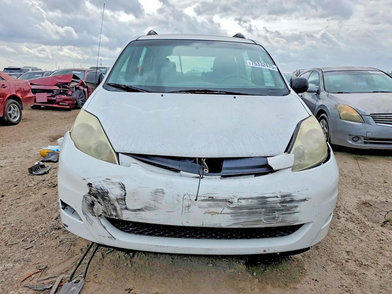 2009 Toyota Sienna ce