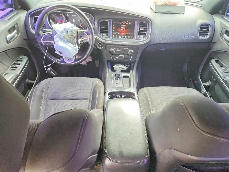 2016 Dodge Charger sxt