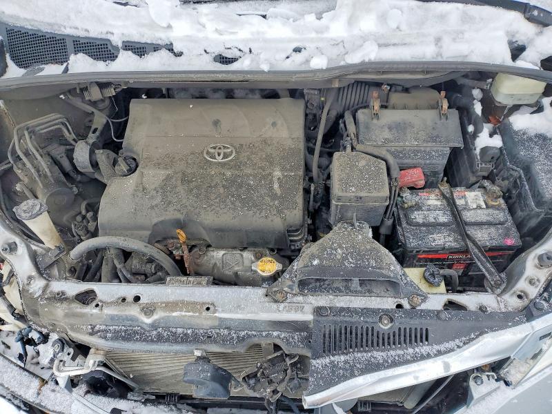 2011 Toyota Sienna xle