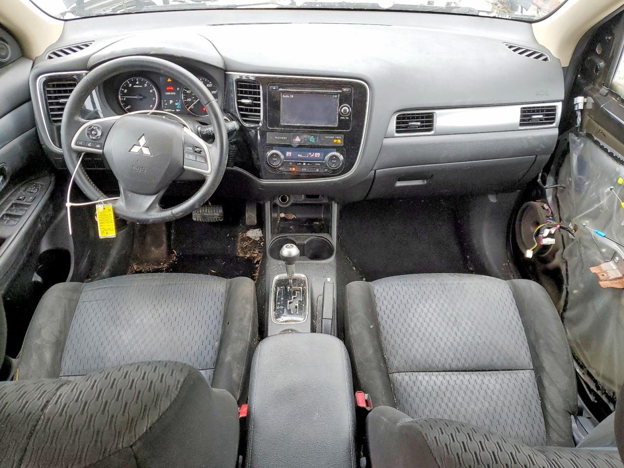 2014 Mitsubishi Outlander se