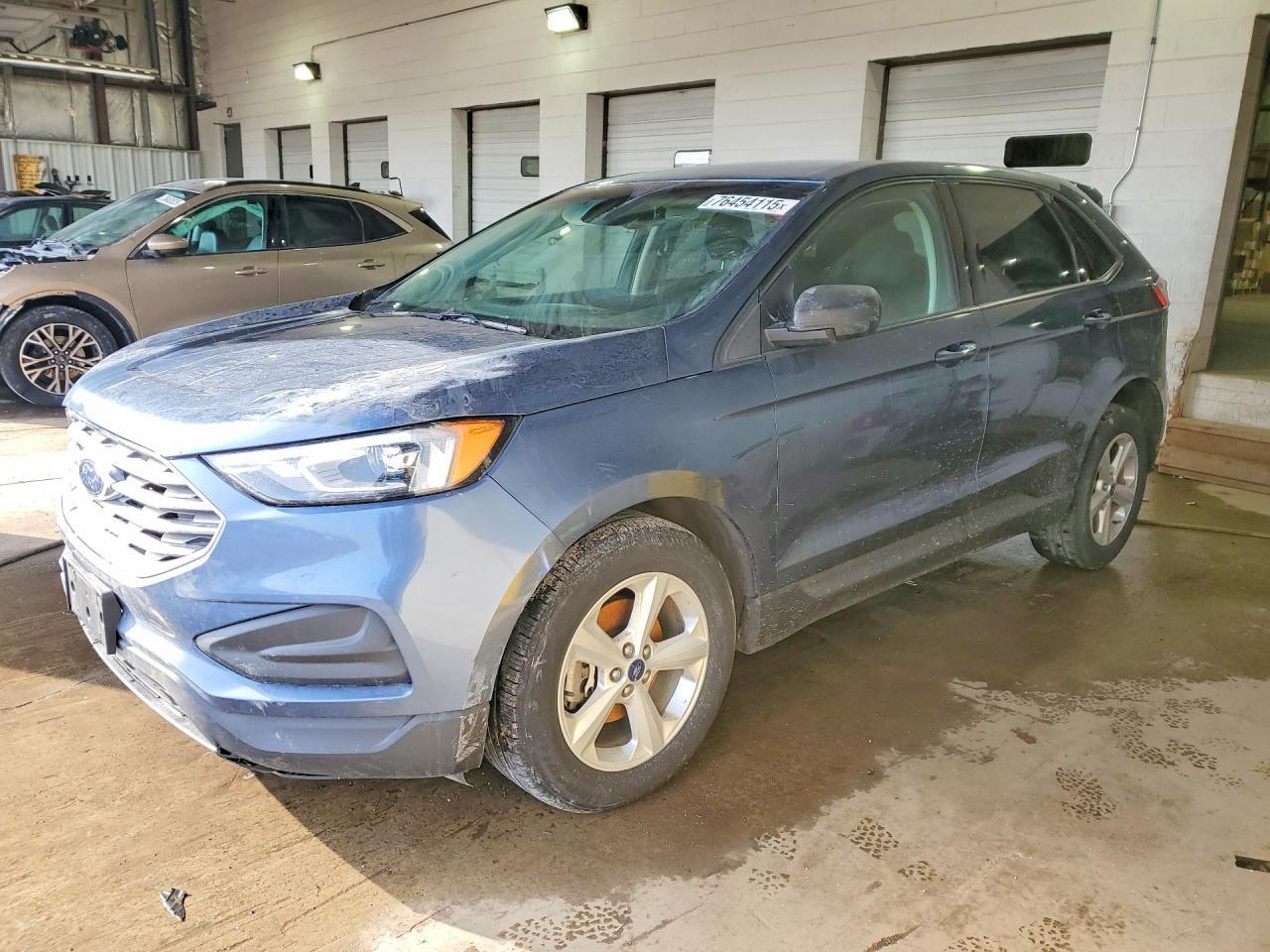 2019 Ford Edge 4C 4D suv se