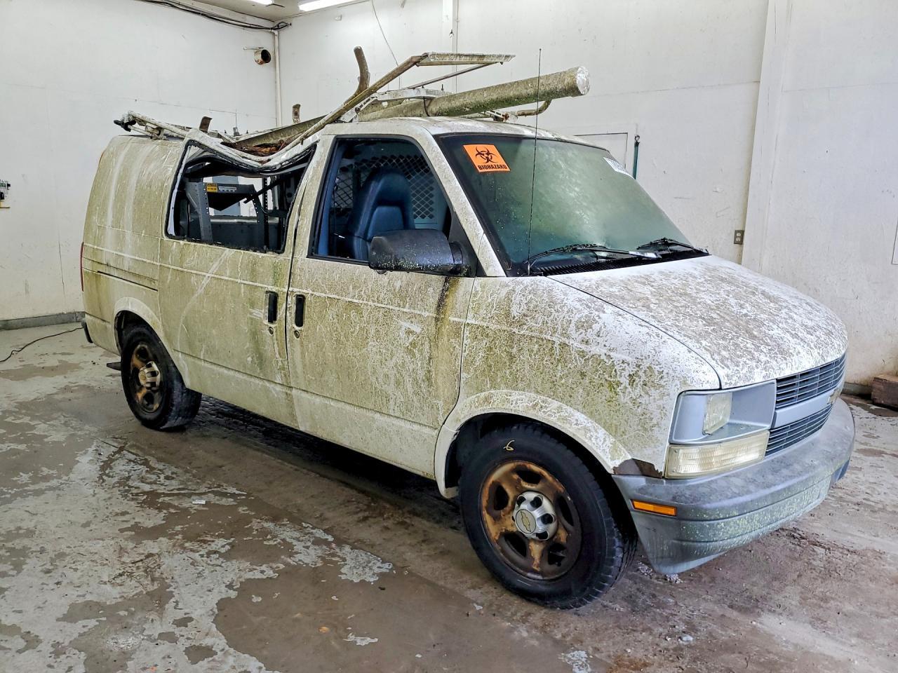 2005 Chev Astro
