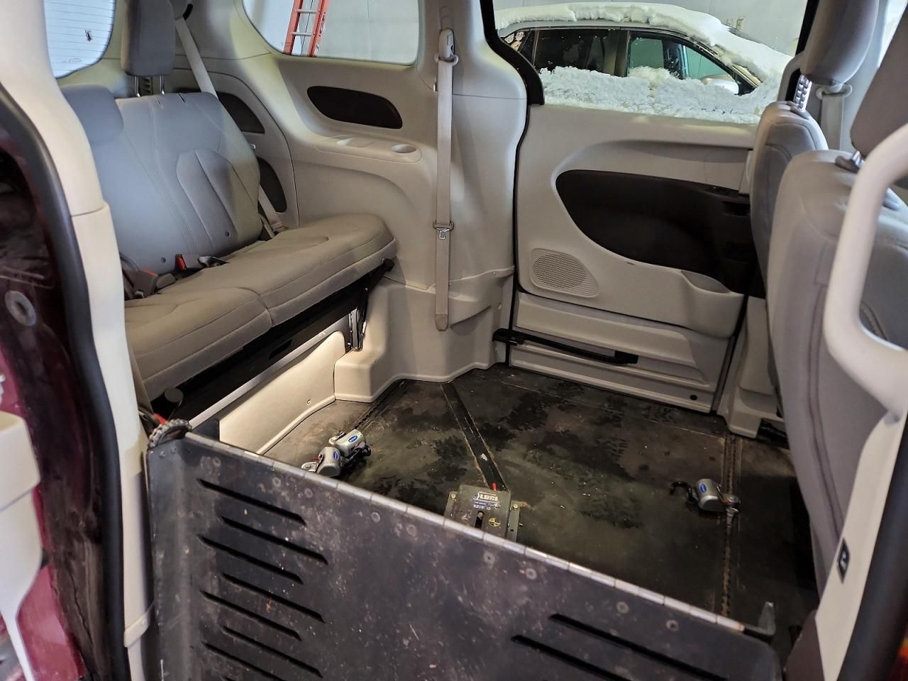 2017 Chrysler Pacifica Touring