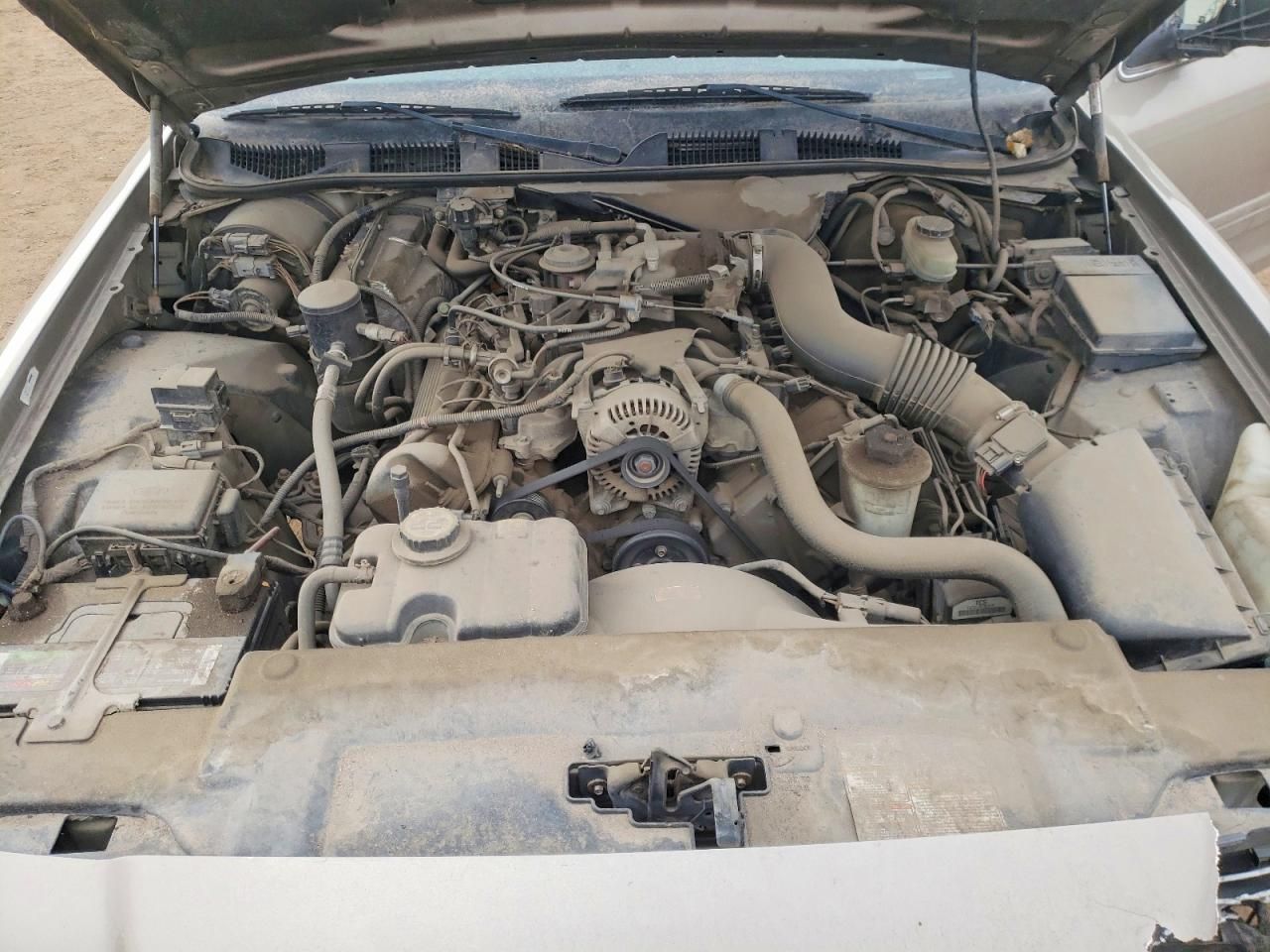 2002 Ford Crown Victoria lx