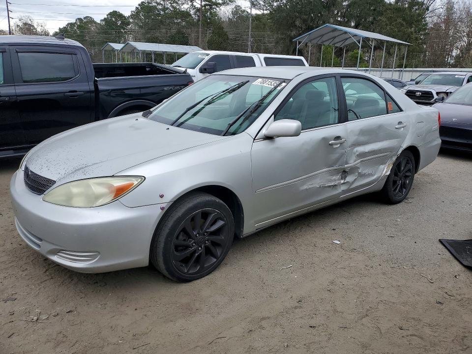 2002 Toyota Camry le