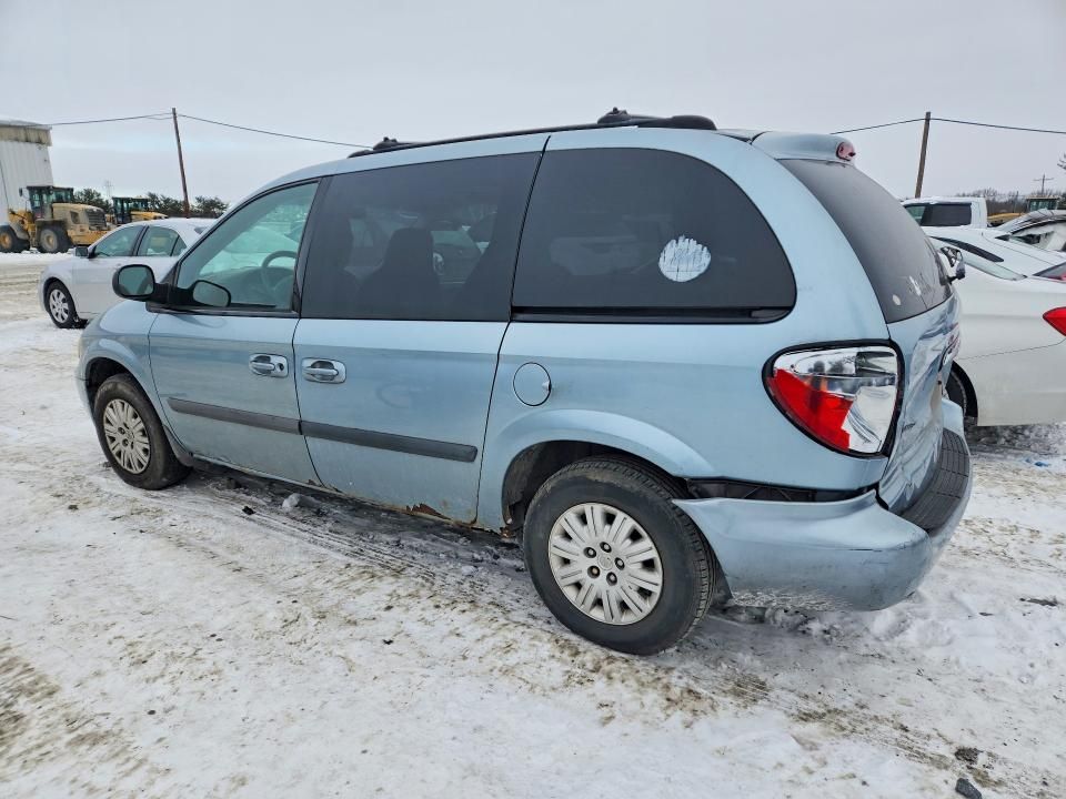 2005 Chrysler Town & Country