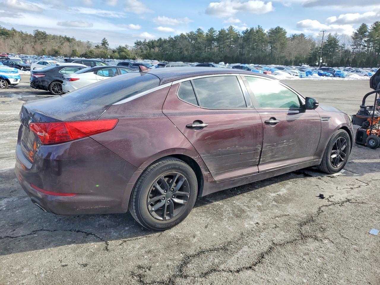 2012 KIA Optima lx