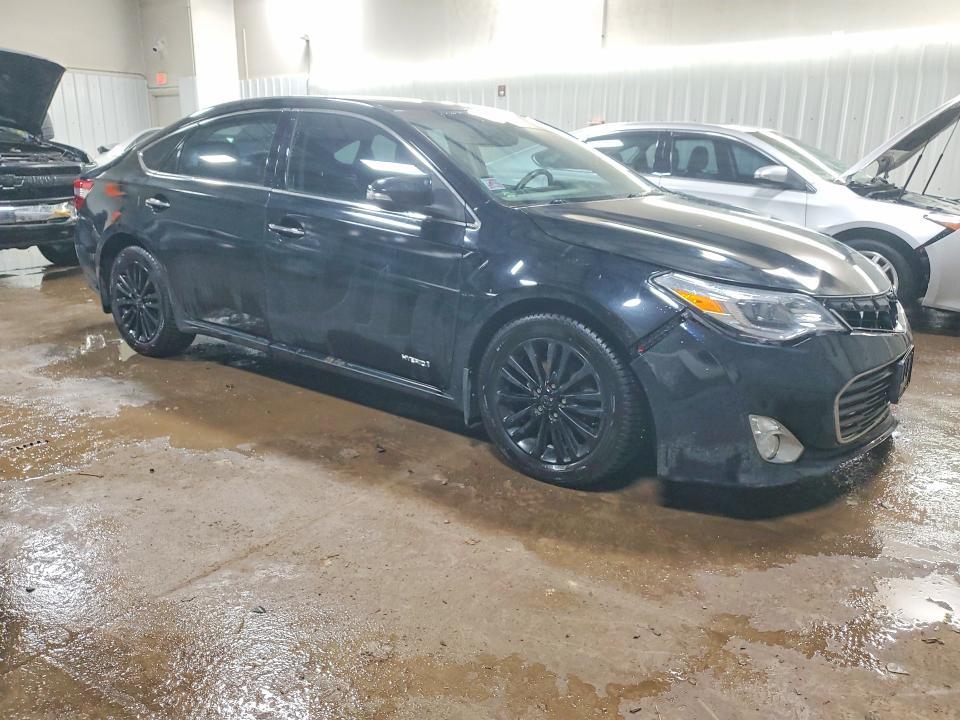 2013 Toyota Avalon Hybrid