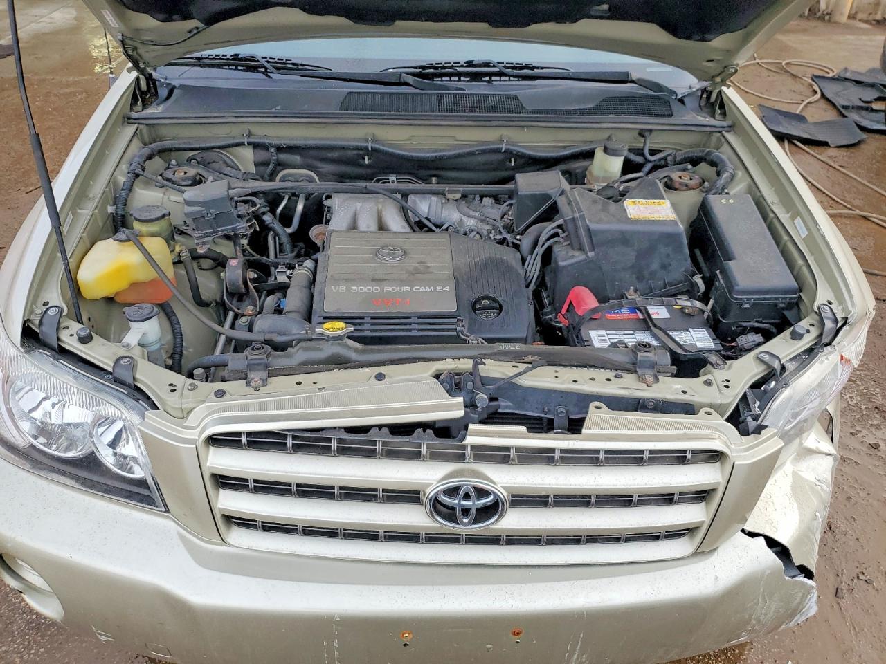 2002 Toyota Highlander Base