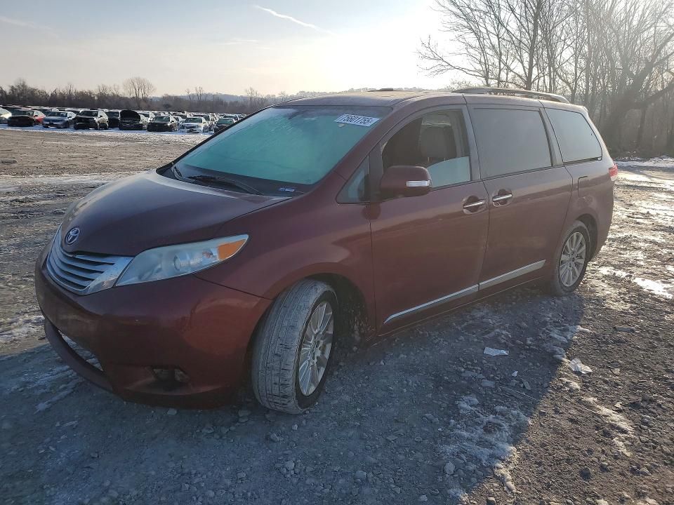 2014 Toyota Sienna xle