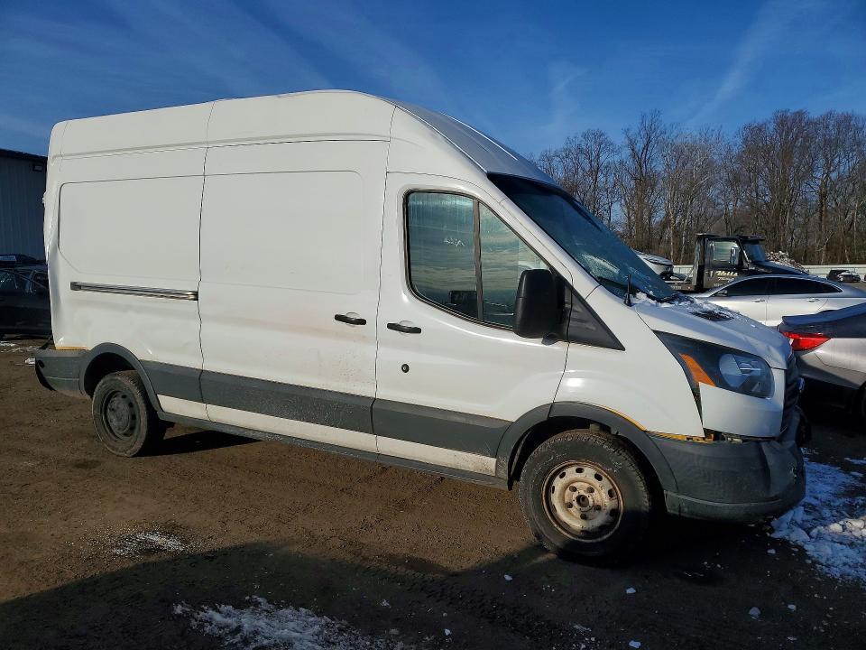 2018 Ford Transit van