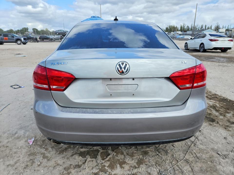 2012 Volkswagen Passat se