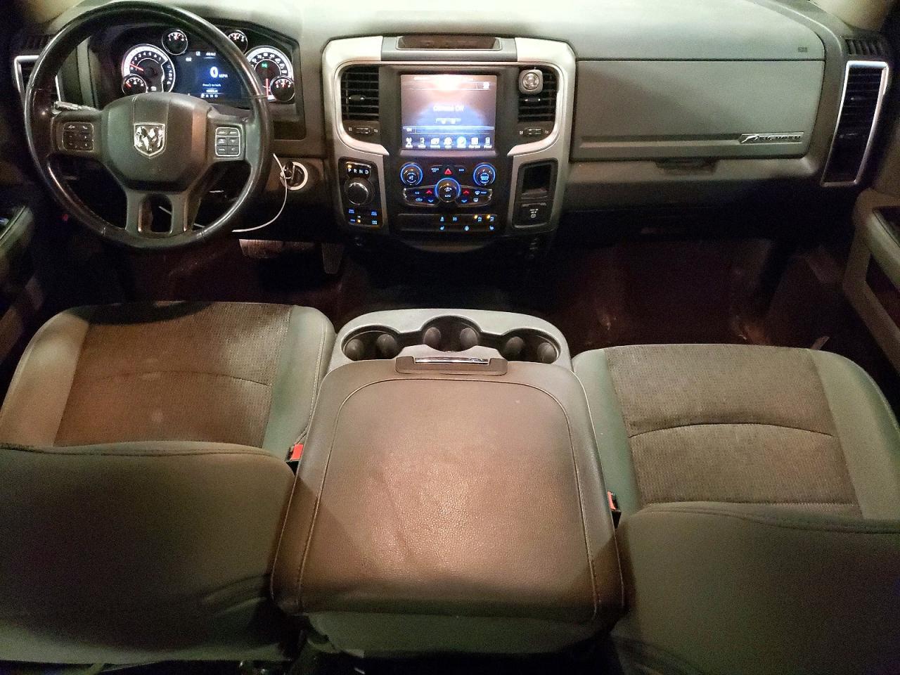 2017 Dodge RAM 1500 SLT
